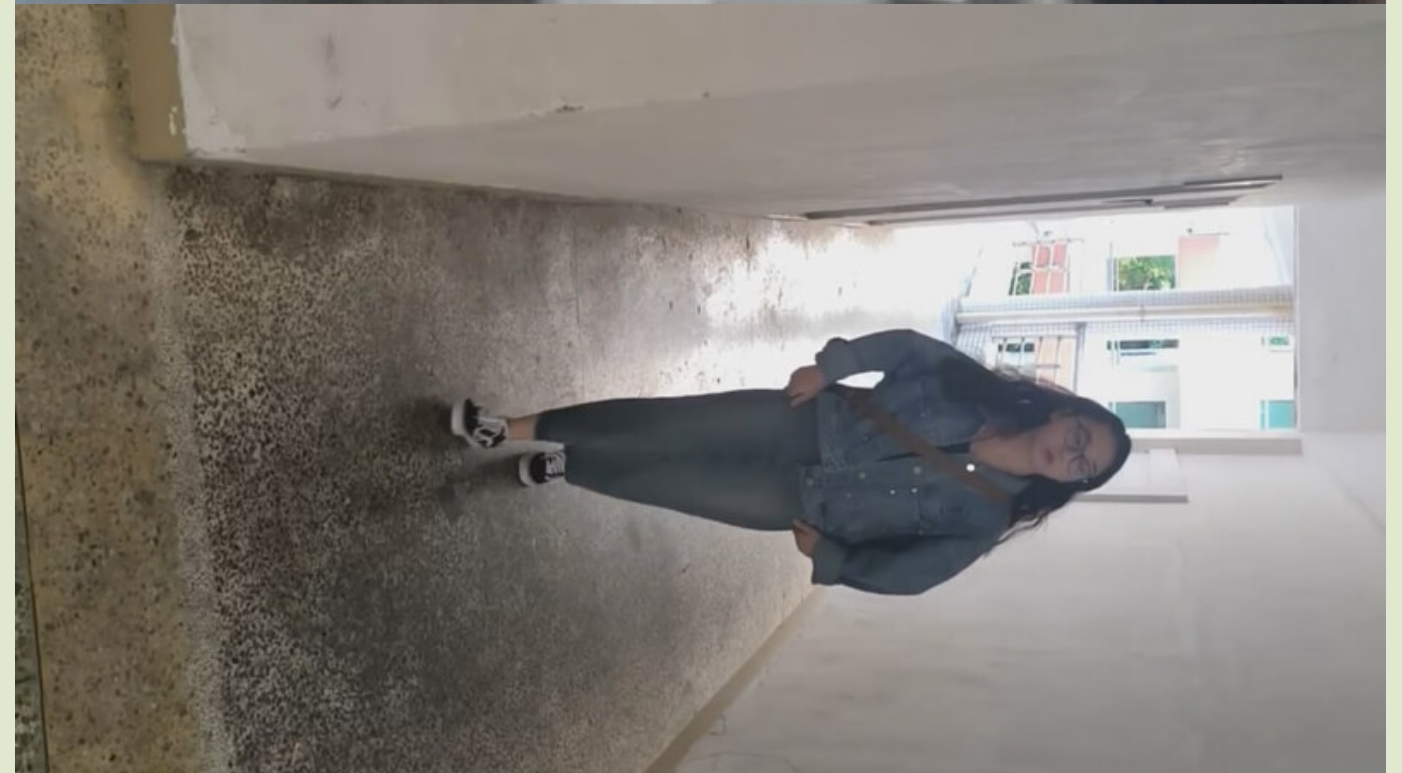 大神带齐各种装备潜入办公楼女厕全景偷拍❤️多位美女职员的各种美鲍鱼