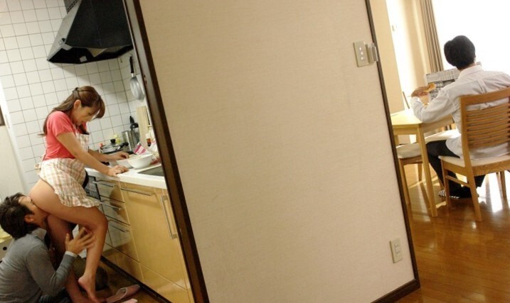 你不会因为爱看乱伦剧情的AV而真的超越现实