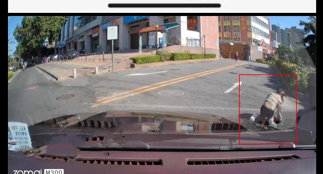 26岁姑娘被车撞后且被车主搭讪事件后续 经过车主不懈努力成功拿下 小仙女是又被撞又被操