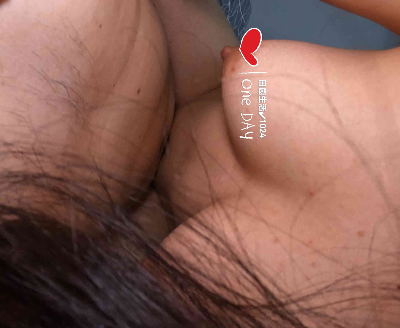 本来是想让你叫我大叔的,可你却喜欢叫我爸爸