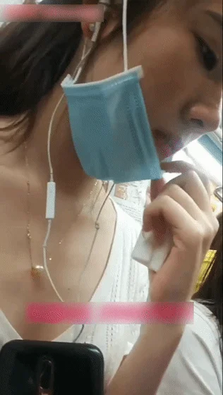 最新顶级✅重磅✅稀缺❤️顶臀系列❤️三人围猎把女神顶哭，28部高颜美女