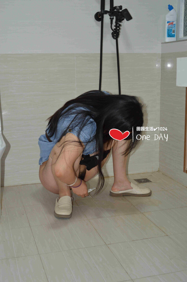 本来是想让你叫我大叔的,可你却喜欢叫我爸爸