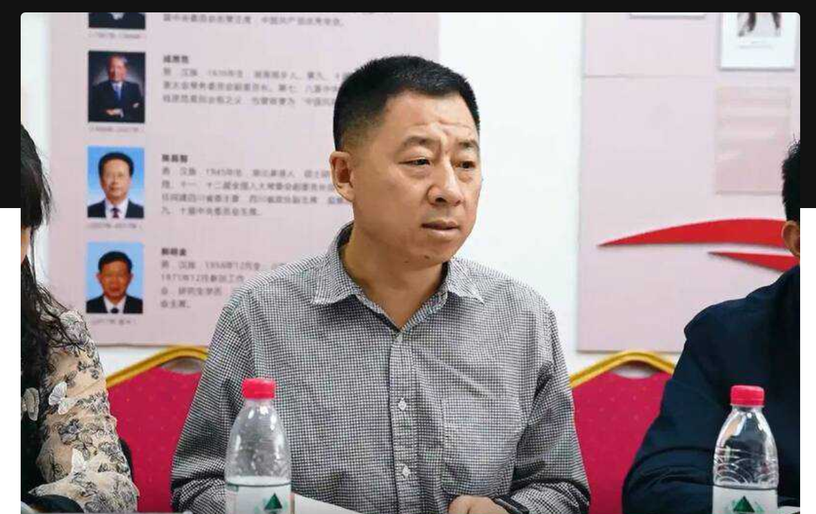 湖北武汉塔子湖街道副书记段绍先 出轨人妻2年 遭丈夫实名举报并曝出不雅视频