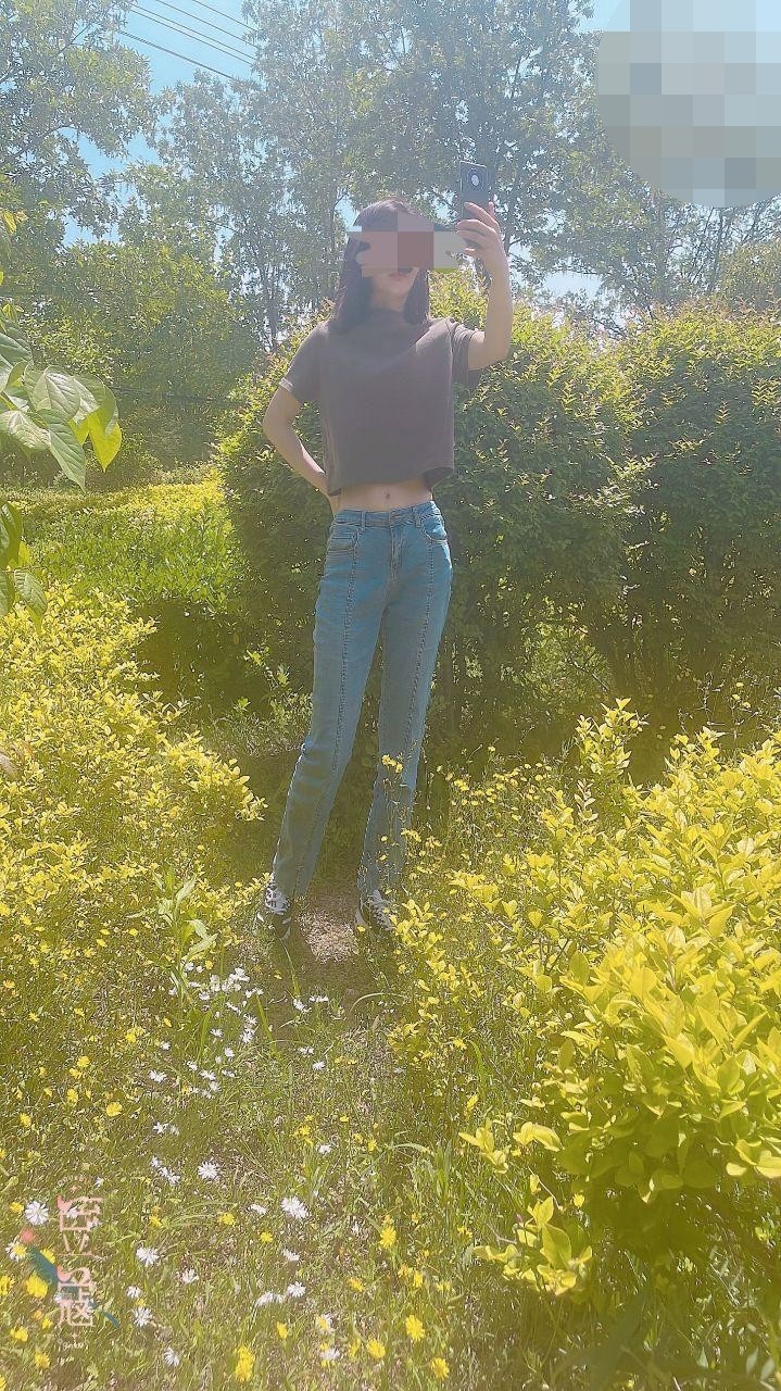 最强宇宙约炮乱L 滴滴司机灌醉大长腿小姑爽玩 附生活照 大长腿加上翘臀插进骚B猛插，刺激到爆