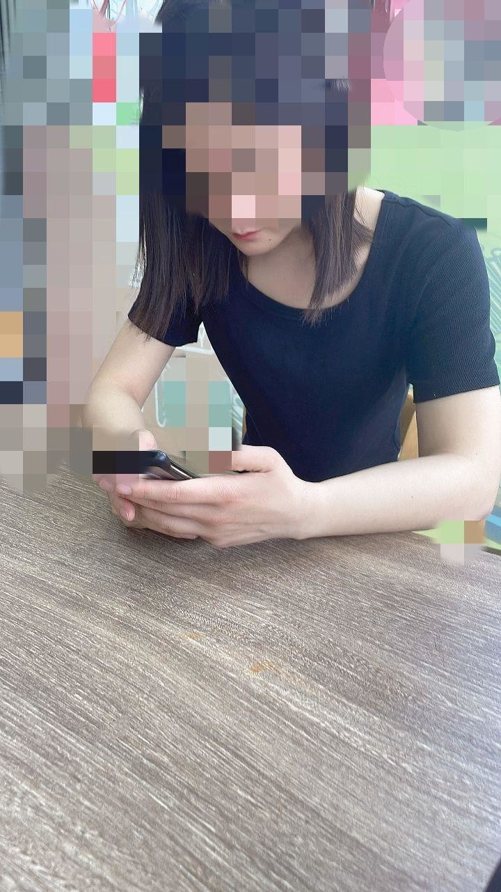 最强宇宙约炮乱L 滴滴司机灌醉大长腿小姑爽玩 附生活照 大长腿加上翘臀插进骚B猛插，刺激到爆