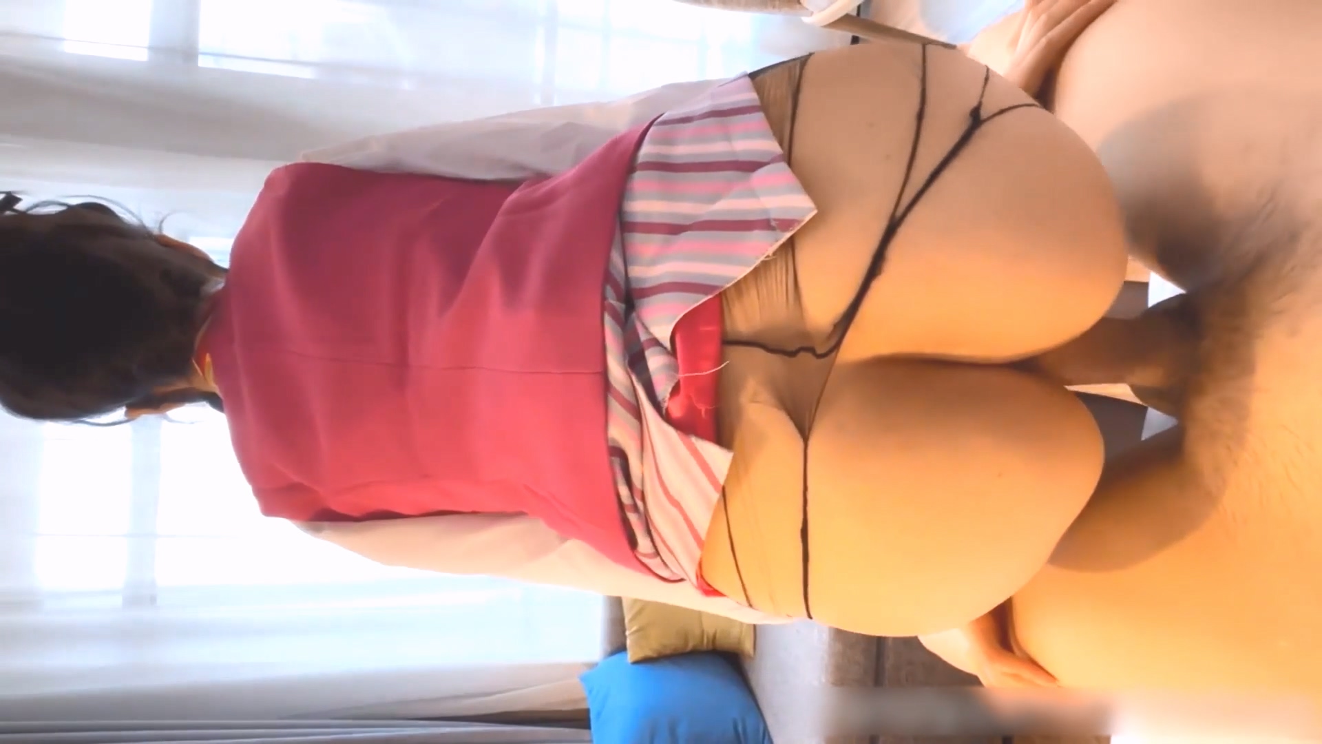 头等舱空姐下班赶紧跑到酒店里来服务金主爸爸✅高攀不起的空姐被当母狗一样的操优 雅气质尤物女神