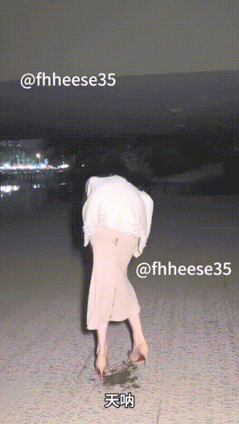 播音系漂亮小姐姐⚡怎么又在外面尿裤子了…求你们别开声音…太羞耻了!大一女学生男厕所自慰喷水