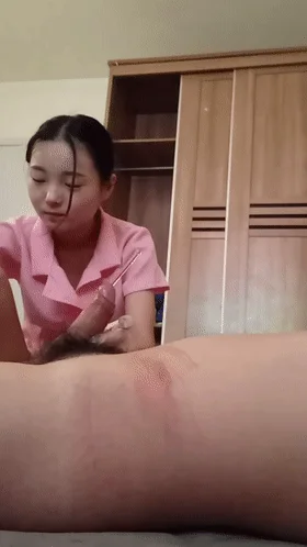 ❤️猎奇❤️广西美女护士❤️白甜给男友治疗前列腺的另类方式❤️30公分超长玻璃棒深插马眼！看着都疼！