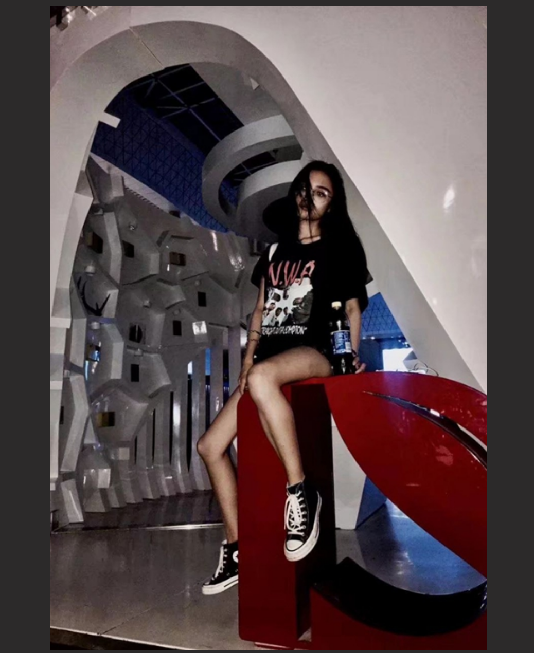 武汉大学17级学姐周韵妍 手机遗失后私密照外泄 清纯女神全裸视频曝光 无套激战叫人撩人