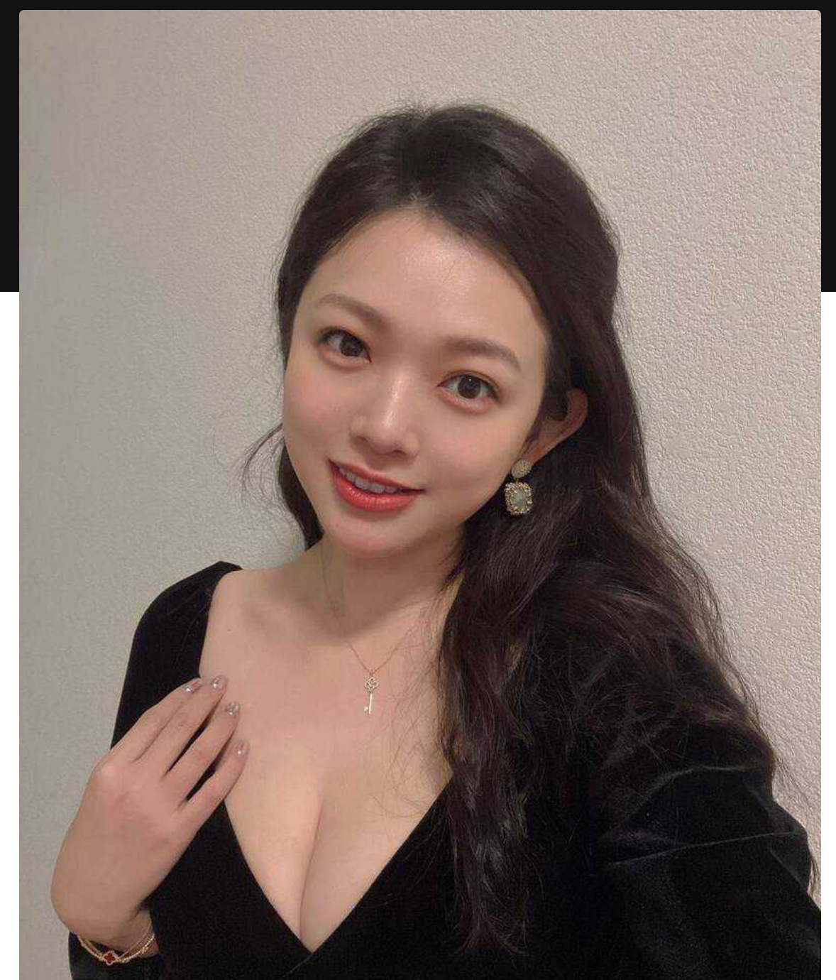 山东已婚少妇带情人到家里偷情，小核在一旁哇哇大哭也不管，只顾着自己爽 有这样的妈妈也算倒霉