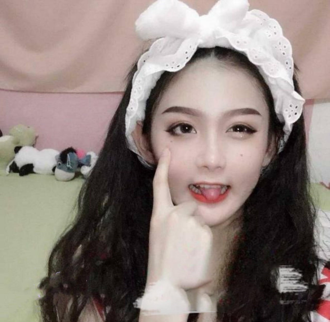 华中师范大学高颜值学生妹蔡靖薇 因网贷无力偿还 室友介绍出卖自己的第一次破除视频泄