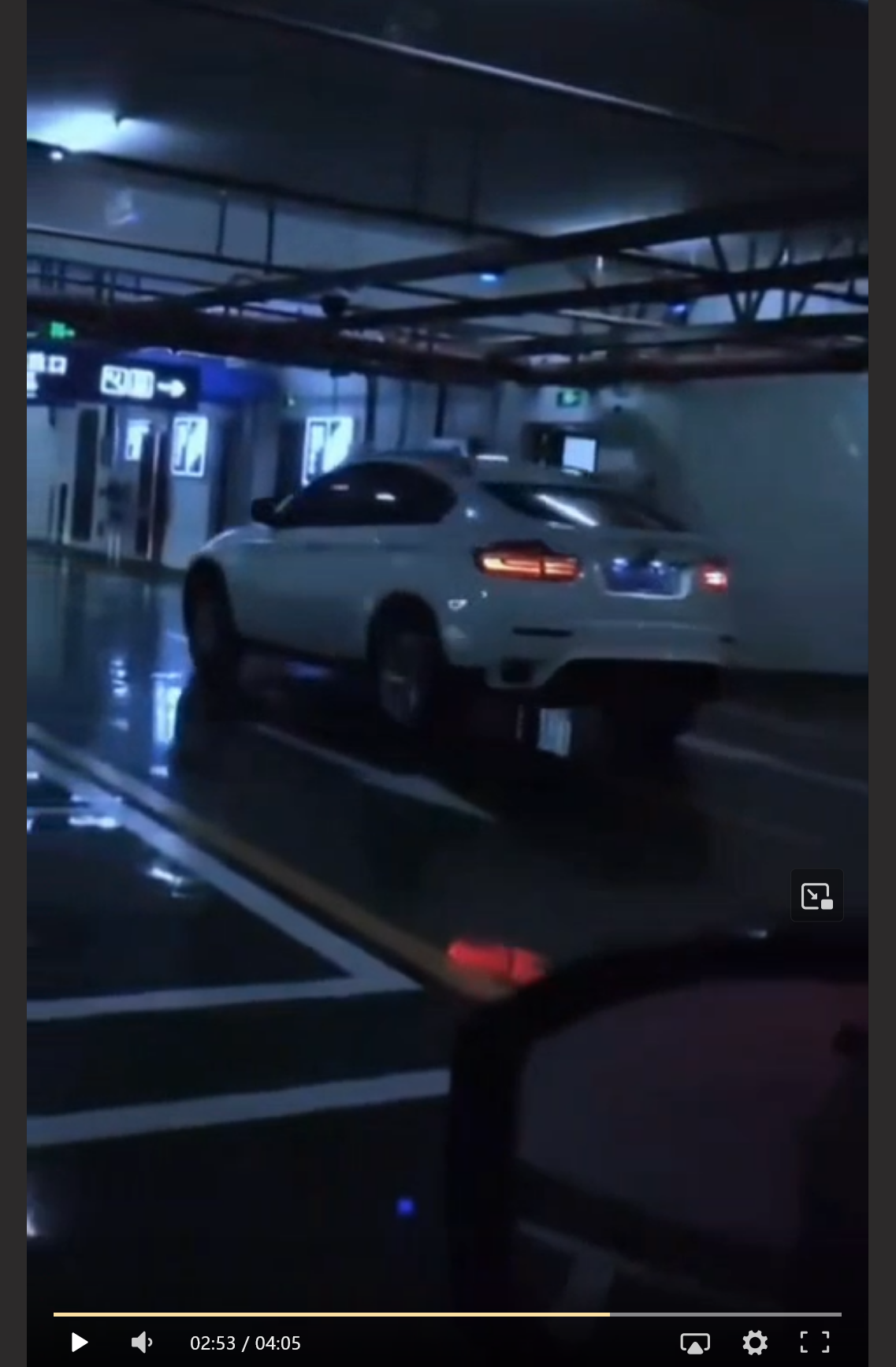 盐城宝马哥车震瓜 地下停车场内搞车震下车腿都发软了