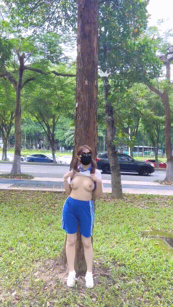 没忍住 在人最多的地方尿了出来⚡声娇体软易推倒反差嫩妹，被金主爸爸调教 露出 啪啪 裸舞 各种玩弄