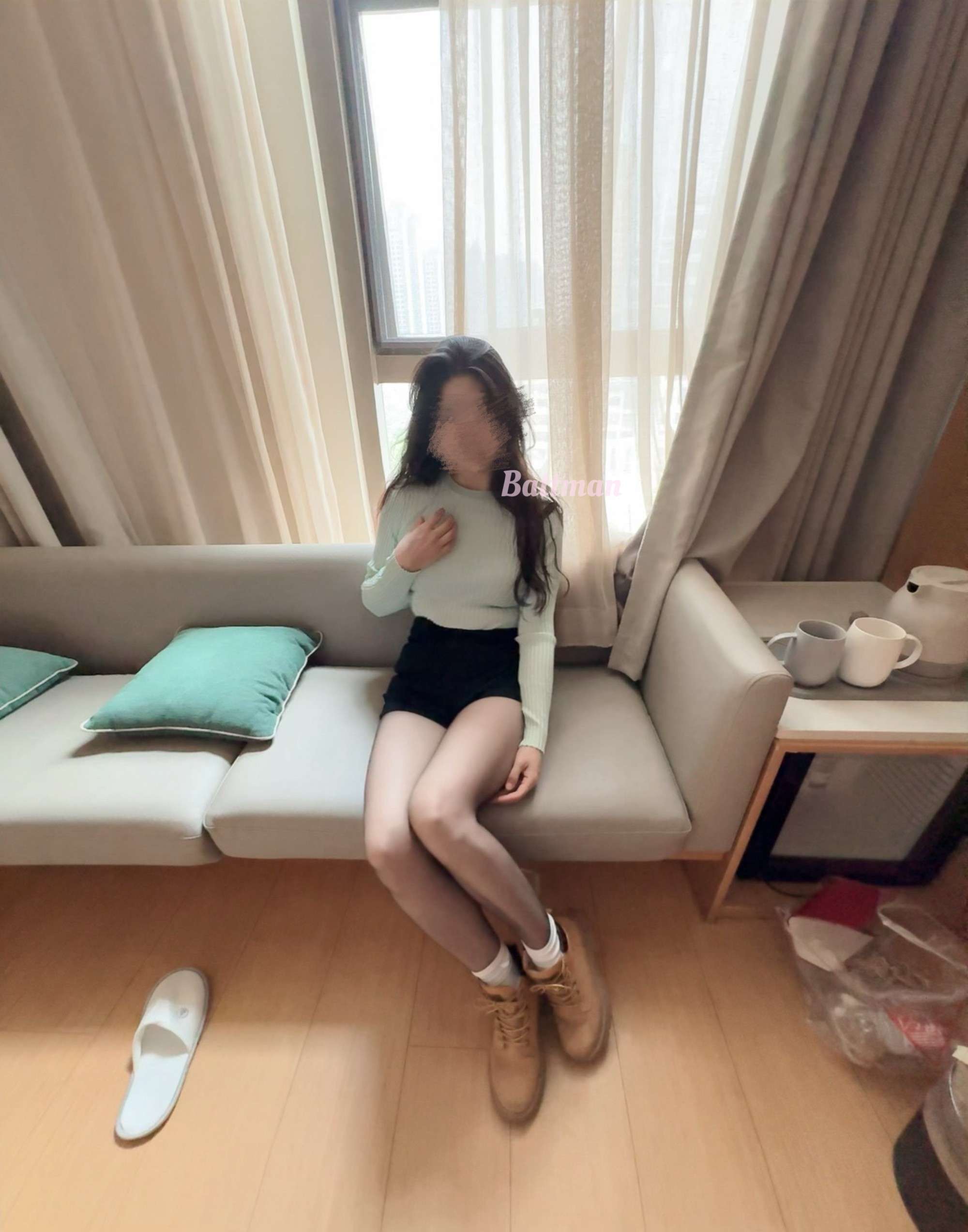 新人夫妻投稿，看到这女神般的大长腿，想加入3P的可以留言啦