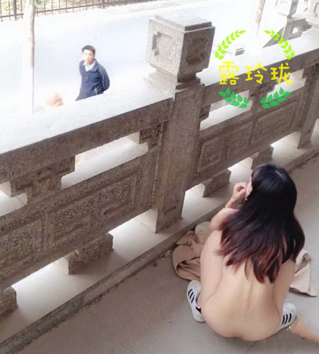 调教露出肛塞尾巴束缚 跳蛋控制潮吹漏尿 美人胚反差婊带上项圈狗链一边挨操一边被羞辱