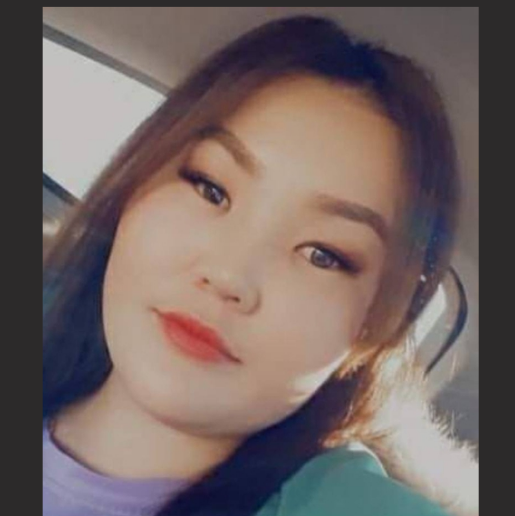 内蒙古民族高专84届同学重聚 多年老友聚会现场男女同学热烈交缠 当众啪啪 全场沸腾