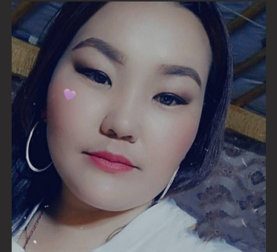 内蒙古民族高专84届同学重聚 多年老友聚会现场男女同学热烈交缠 当众啪啪 全场沸腾