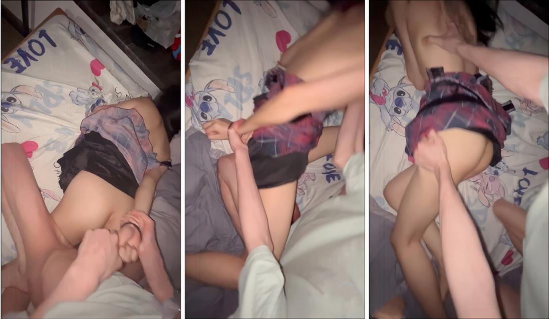 经常偷窥妹妹洗澡入魔妹妹 极品无毛白虎 和闺蜜聚会酒后,醉搞熟睡妹妹第一次破处哭了一晚上