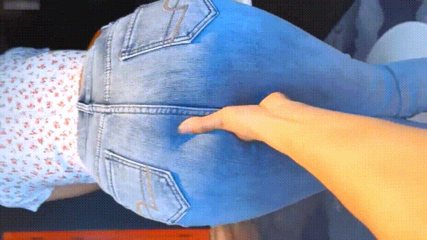 超性感小少妇说她老公出差4天了 还主动邀请我去她家操,说我比她老公还着急,操起来就喊着不让停