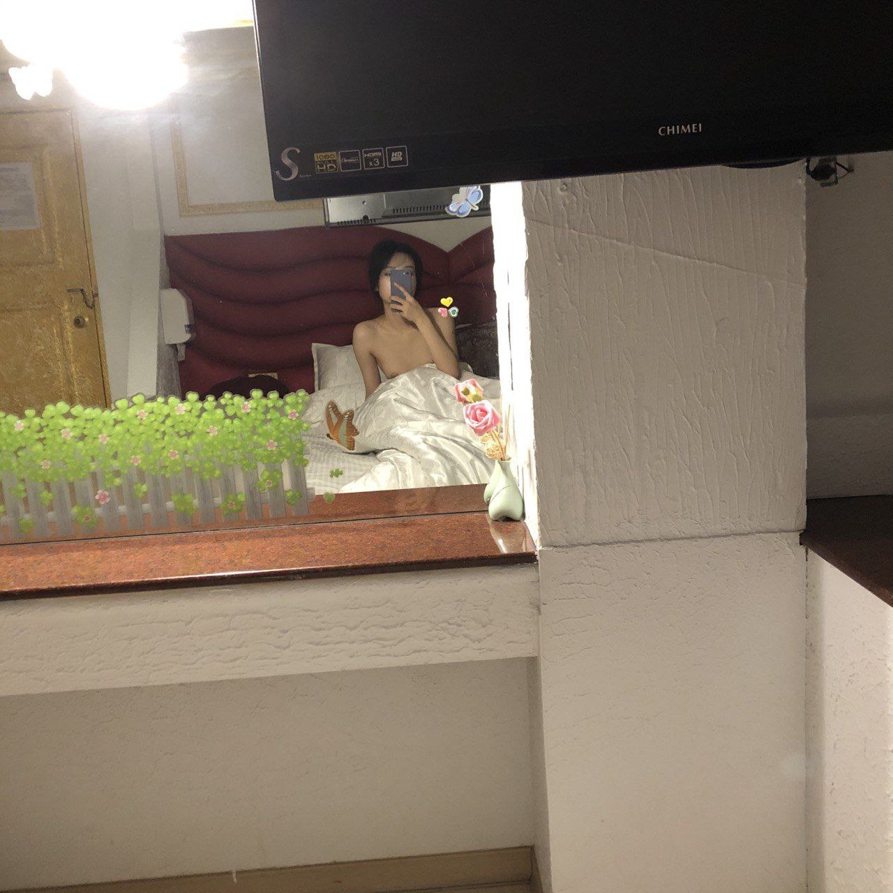 大学美女薛晴晴,看着很得劲啊