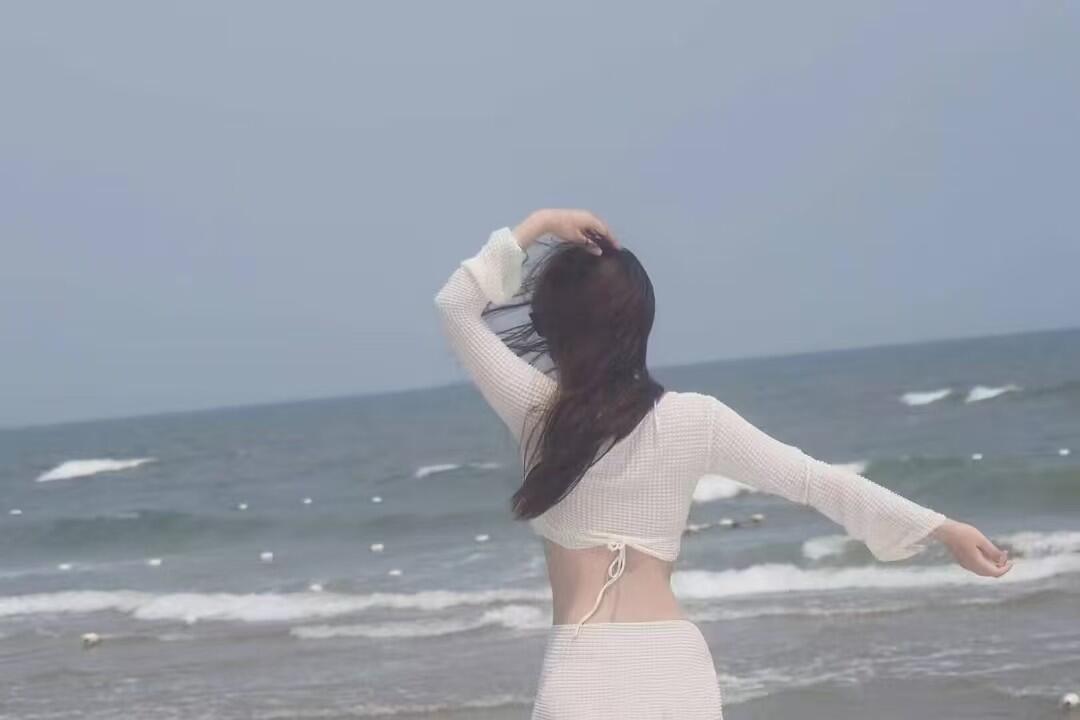 音乐平台勾搭的良家少妇，最终被我草成骚妇