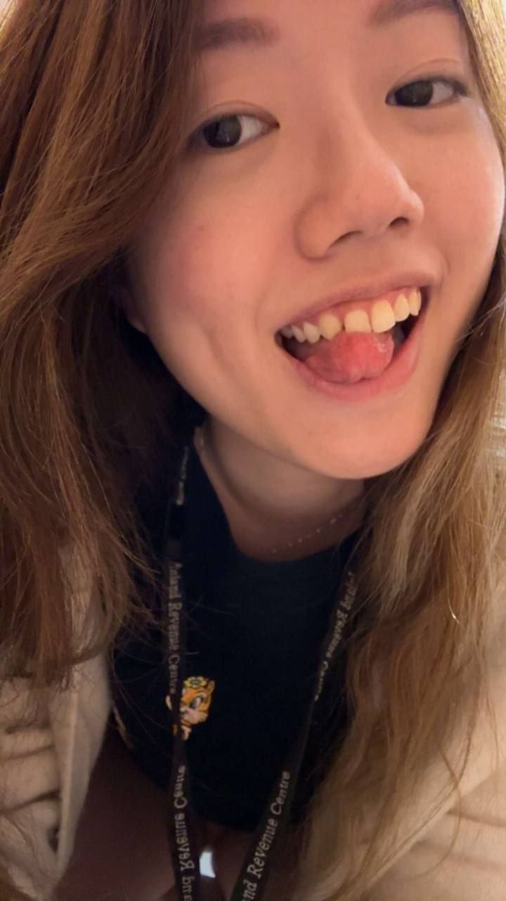 骚气十足的女友，非常享受男友超大号的金箍棒