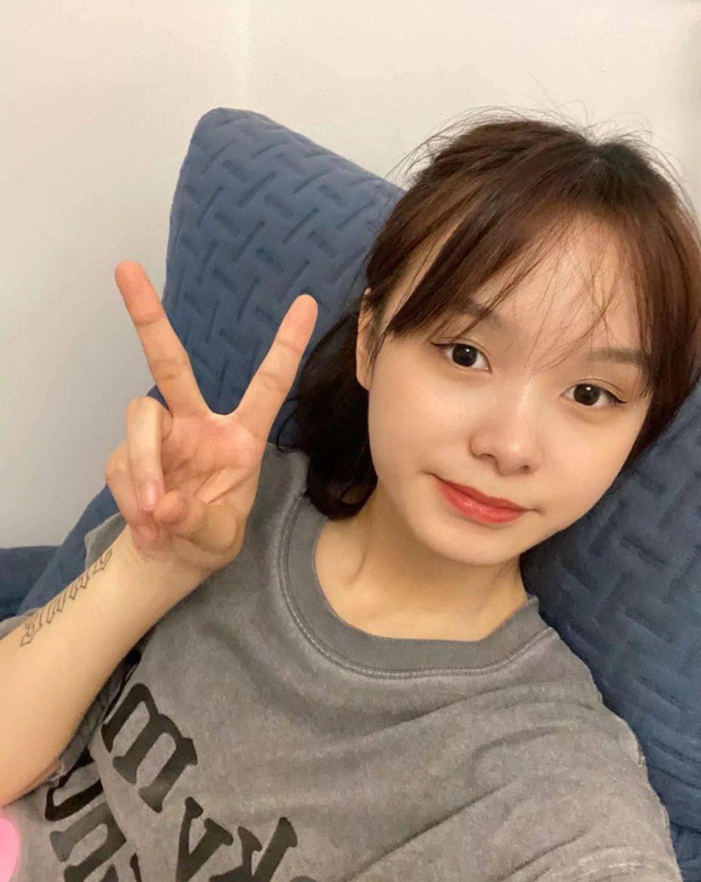 各路反差御姐,高高在上的女神在大鸡巴面前只能跪舔