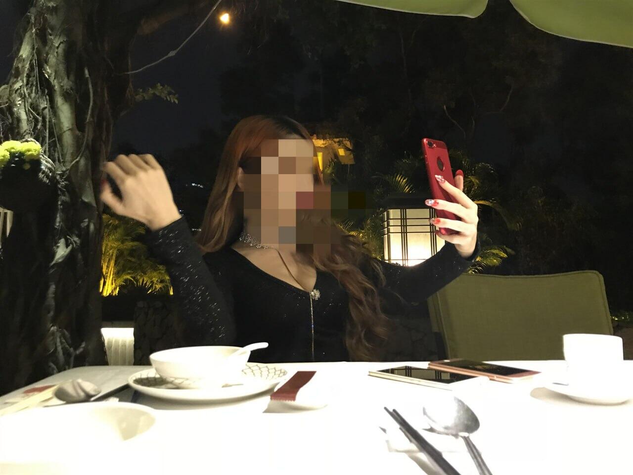 各路反差御姐,高高在上的女神在大鸡巴面前只能跪舔