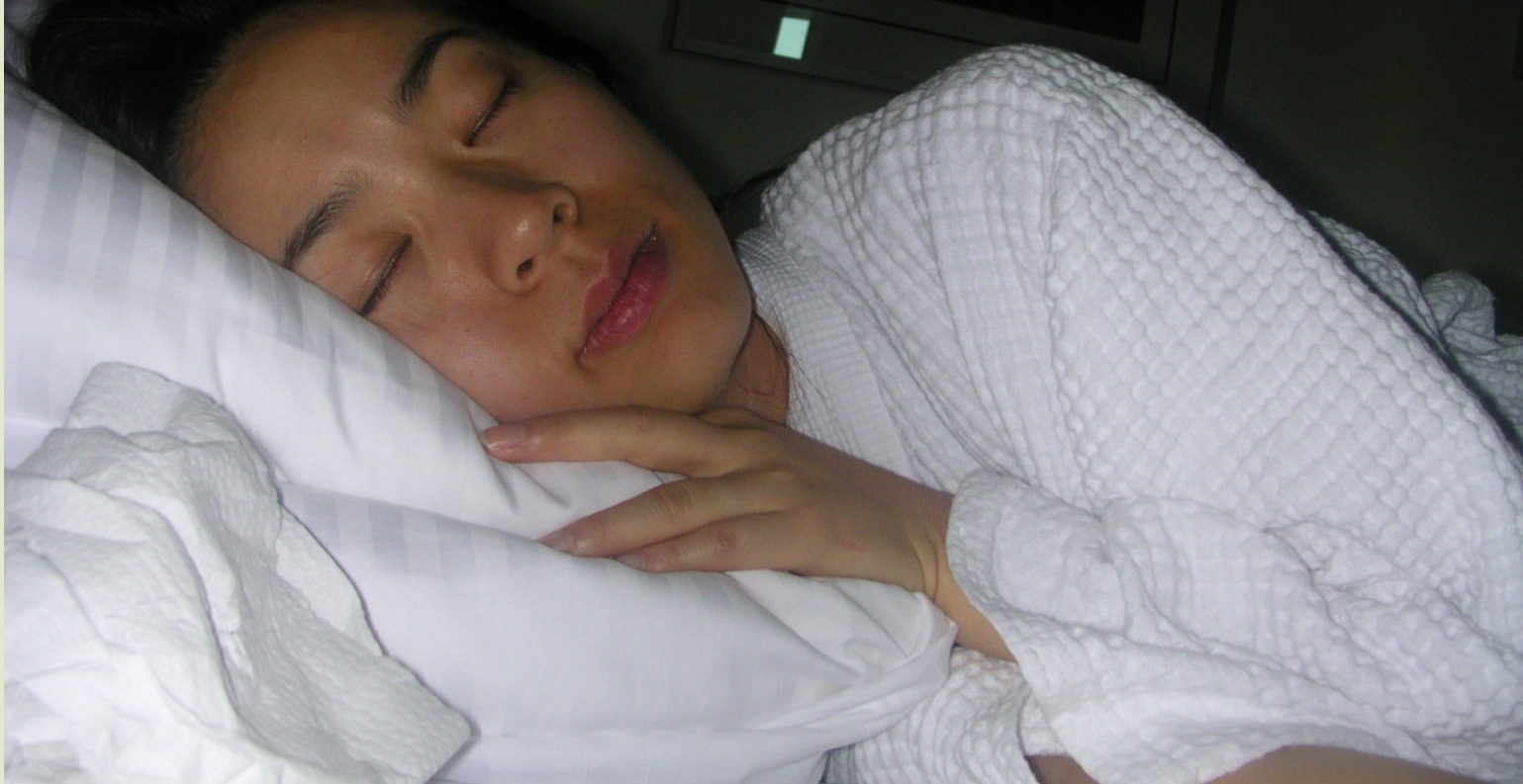 良家换妻泄密合集 百D泄露 此女超骚 被男人疯狂抠逼