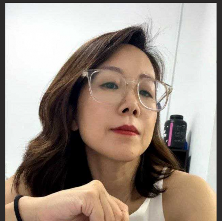 安徽涡阳小学女校长被当地教育局长潜规则 完整版不雅视频疯传全网！