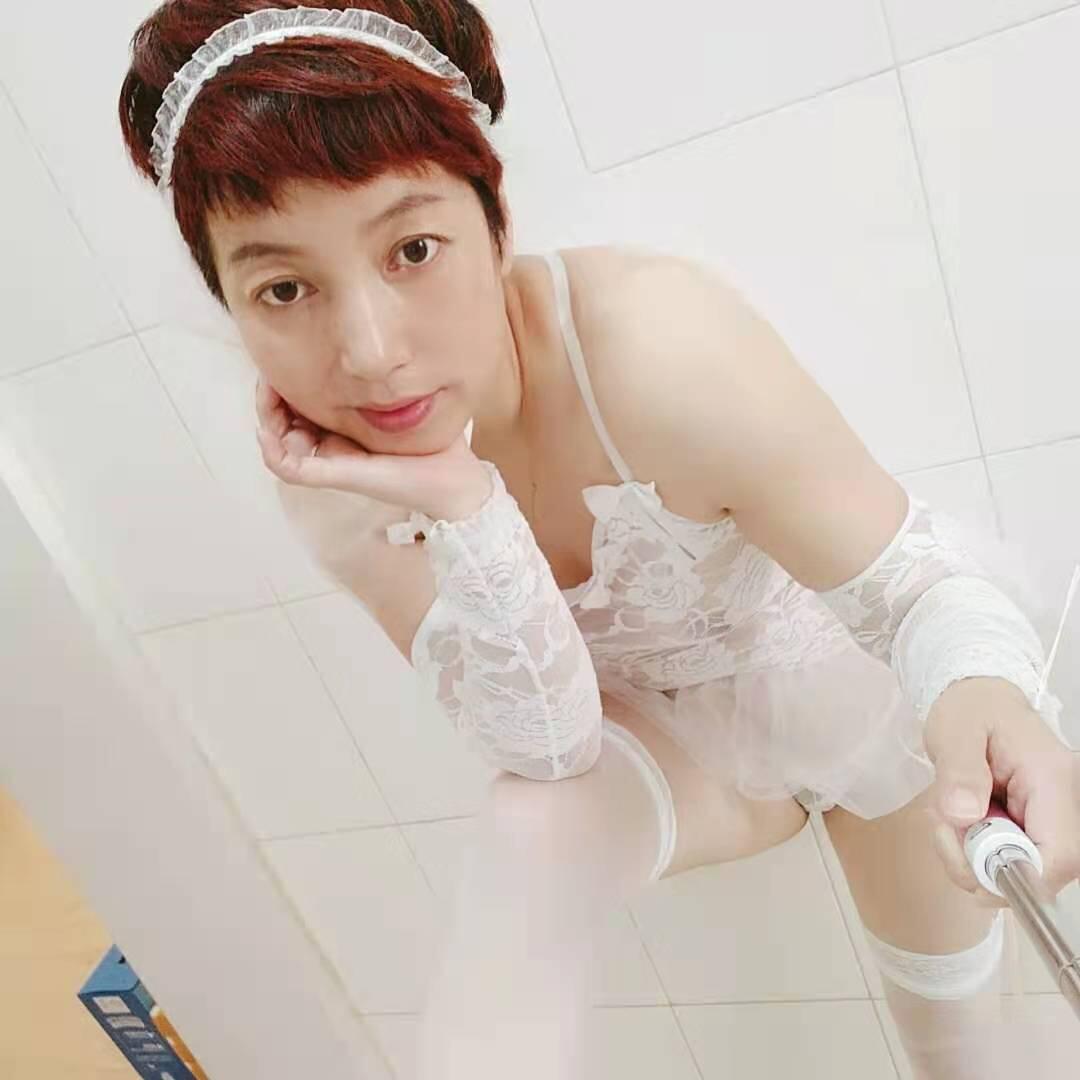 熟女到了一定年龄，才开始释放天性