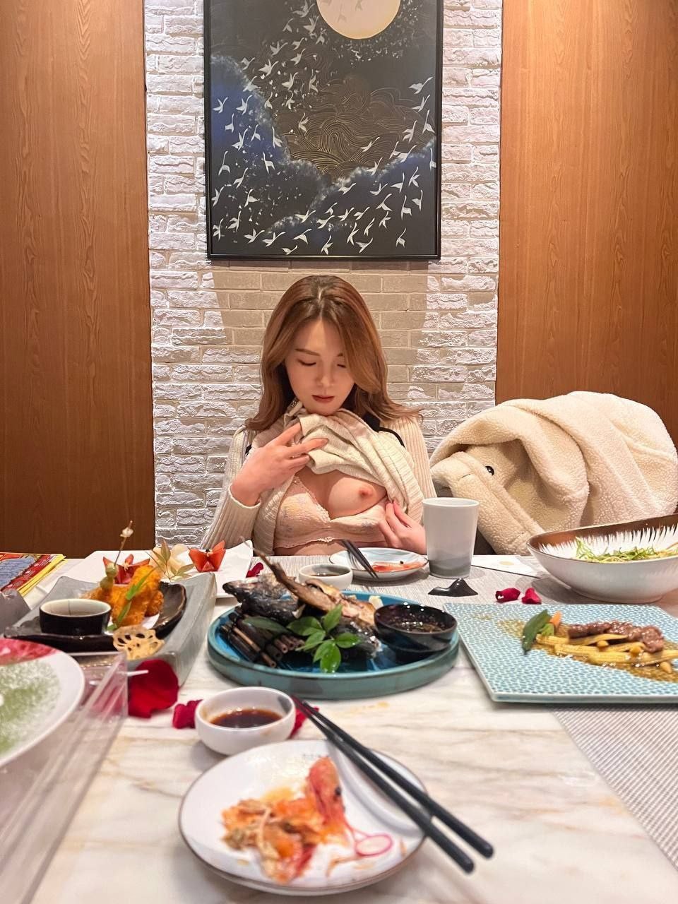 骚气娇妻空窗期探探聊的一个炮友的经历