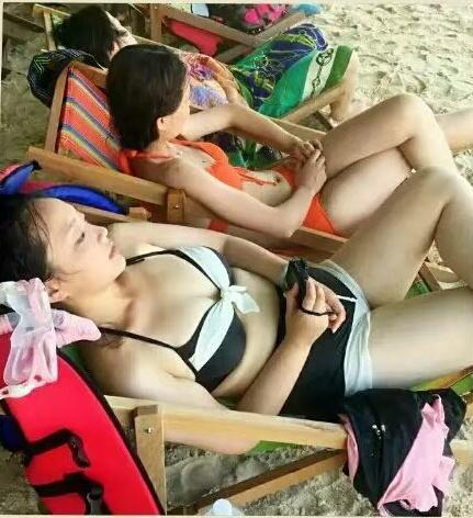 爱玩的天蝎妹和梦中的金牛少妇经历