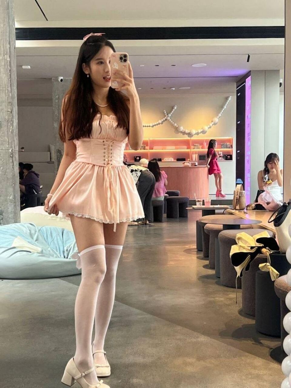 极品瑜伽女,被金主爸爸各种露脸性爱啪啪泄密流出。