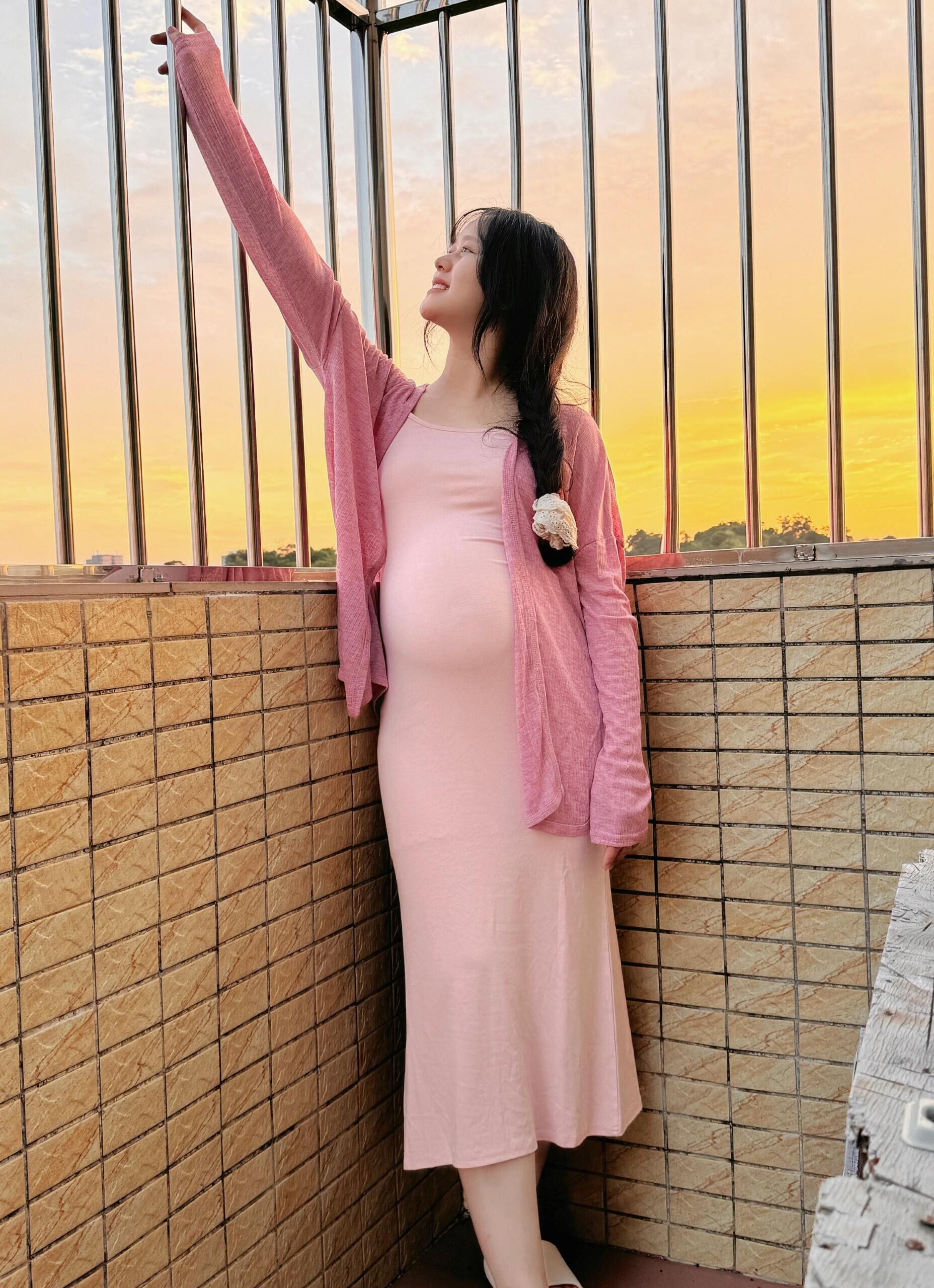 那些爱自拍的孕少妇们