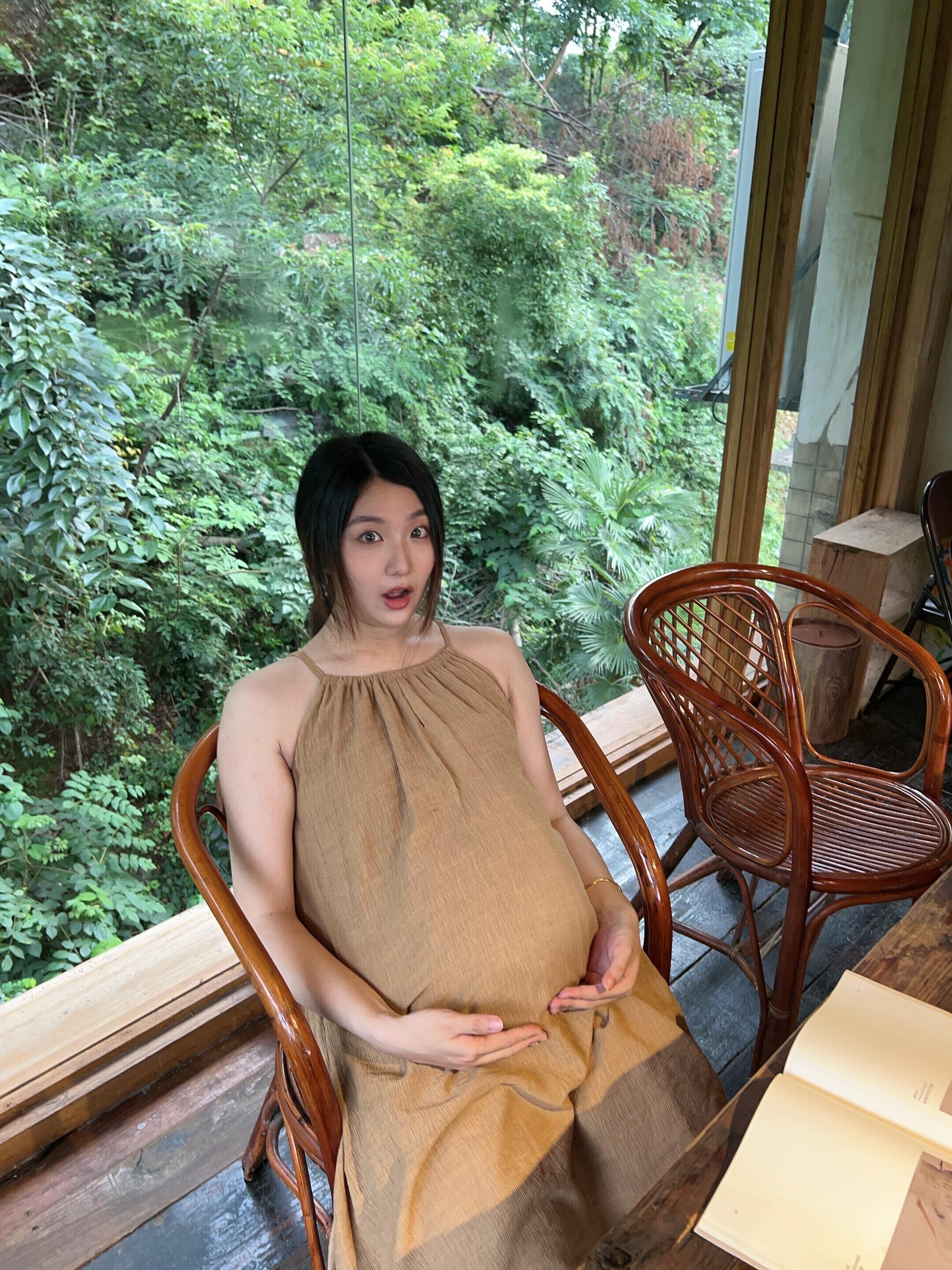 那些爱自拍的孕少妇们