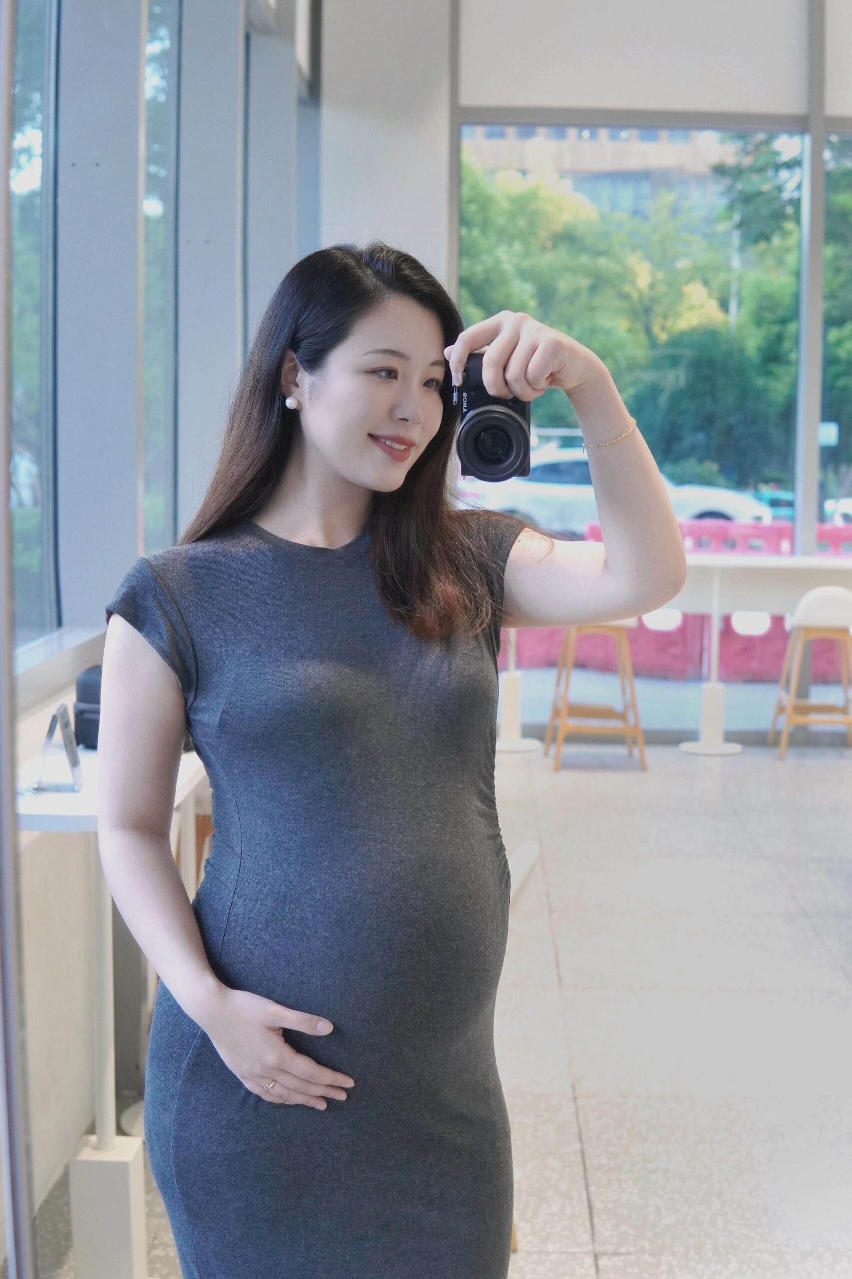 那些爱自拍的孕少妇们