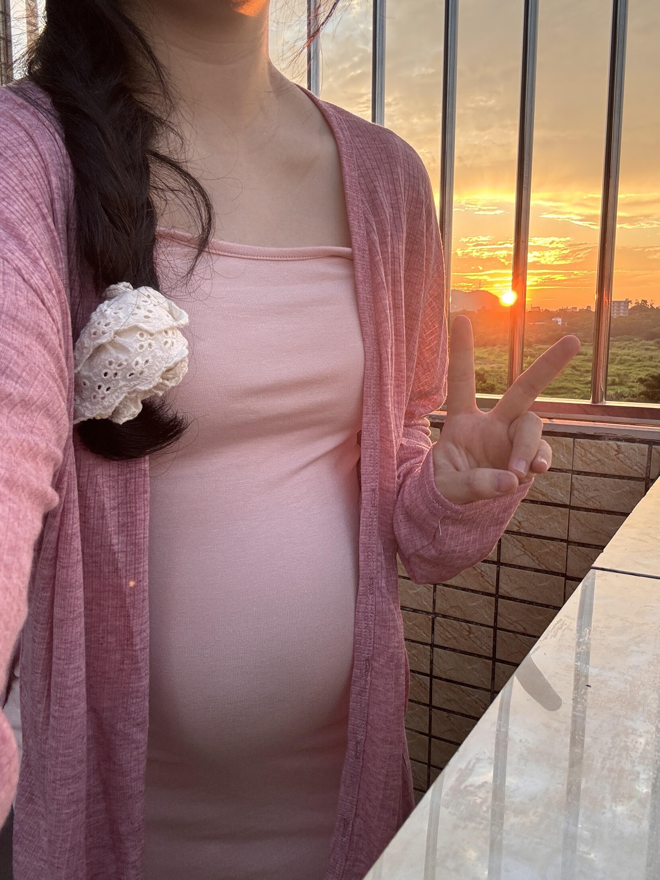 那些爱自拍的孕少妇们