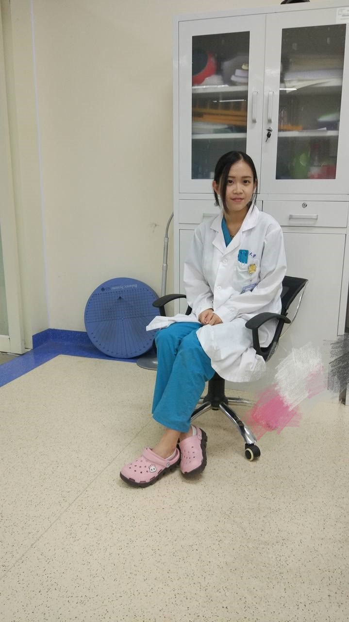 华南医科大学医学生梁晨  被男友操的语无伦次 视频曝光