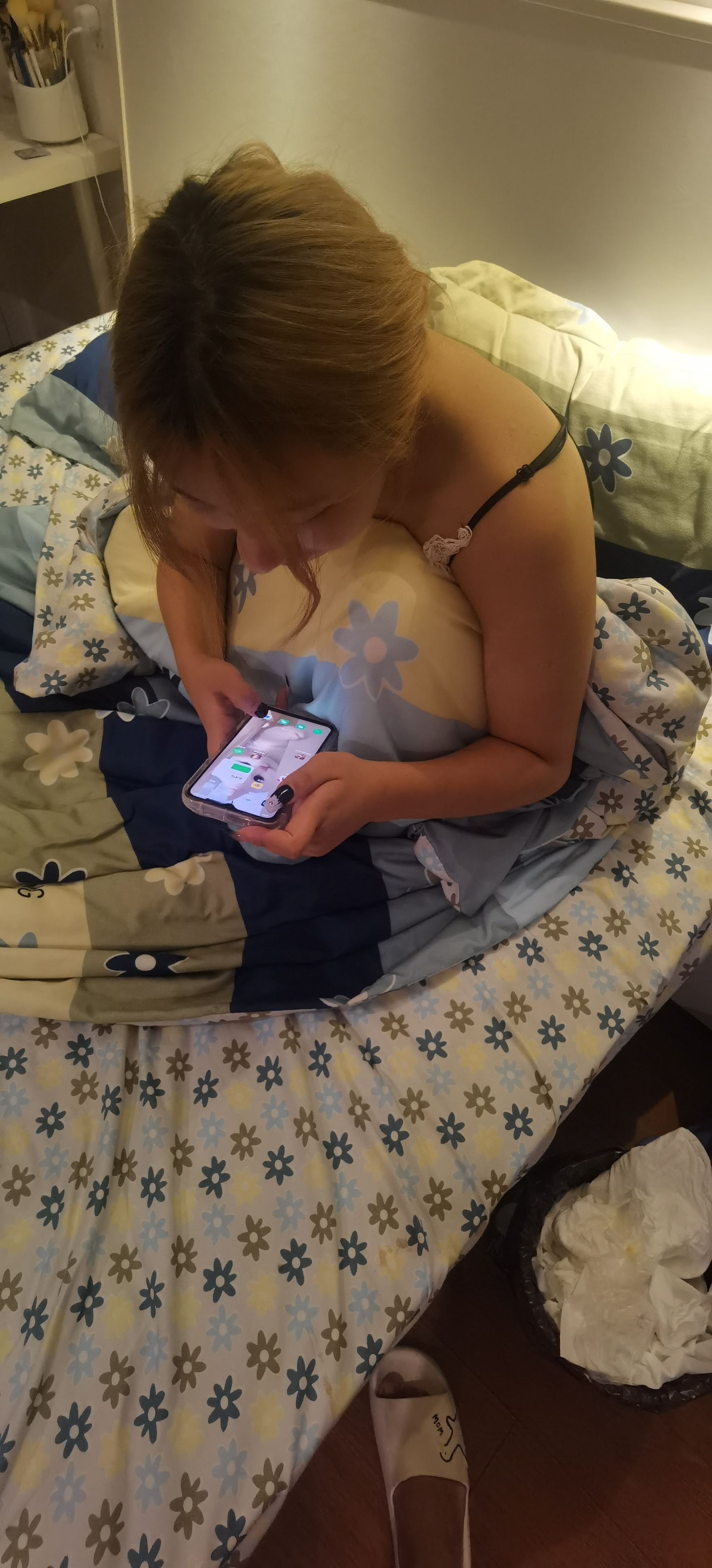 回忆盘点下最近操过的三个女孩，或松或紧各有千秋