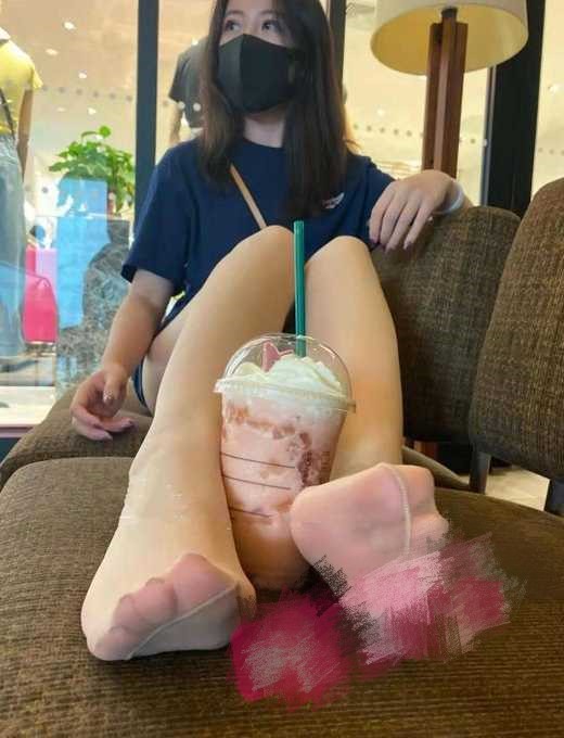 四川 建设银行贷款经理陆新菁～被银行大客户包养 这得贷多少款才有这种服务啊！