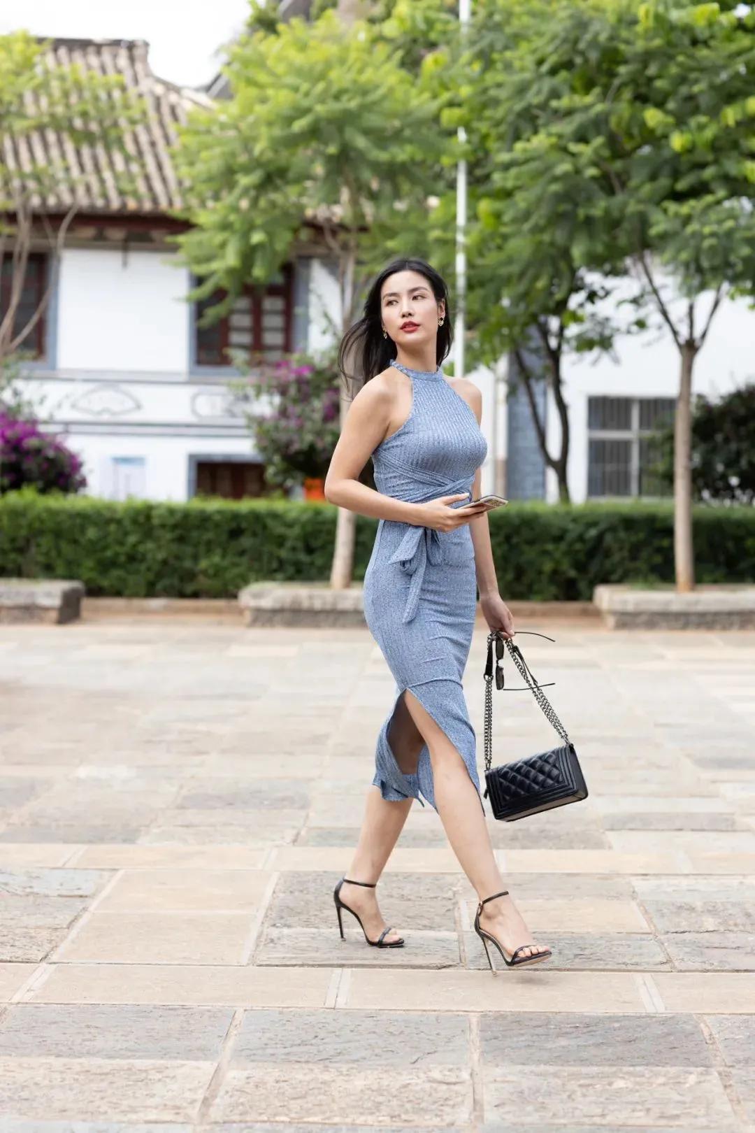 蓝衣女神之光的透视