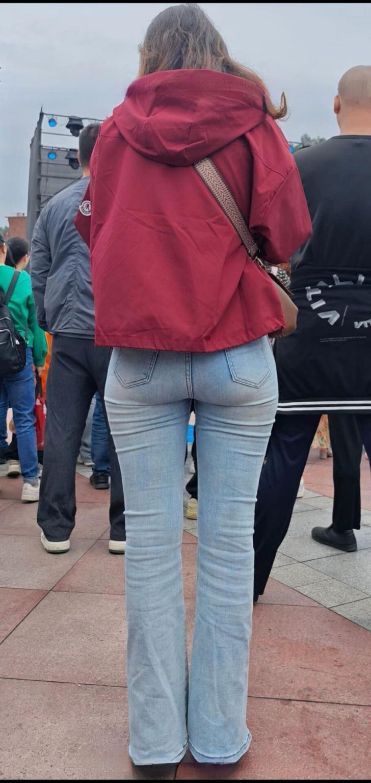 紧身牛仔裤之圆润屁股