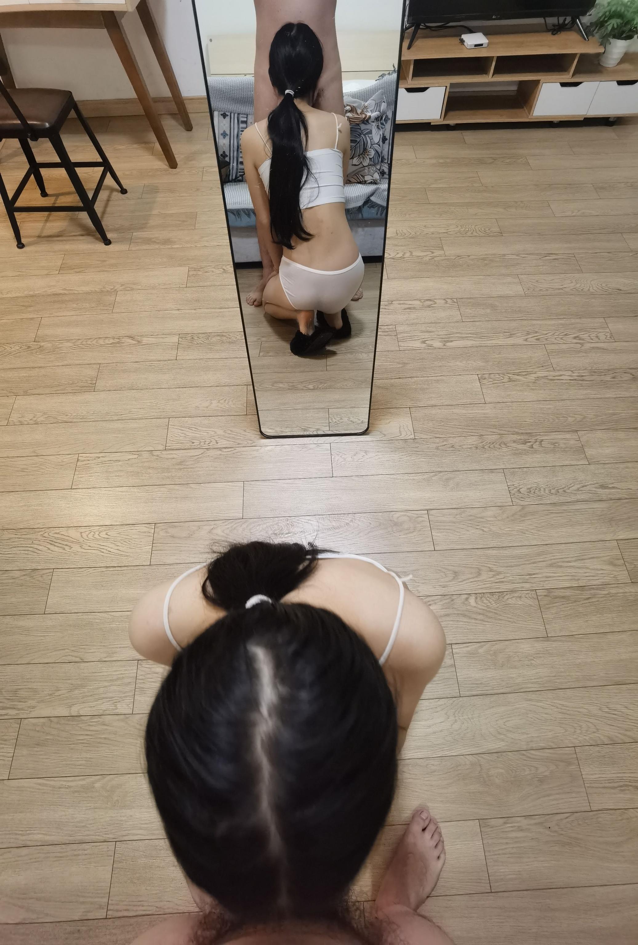 在我软磨硬泡下,终于媳妇首秀