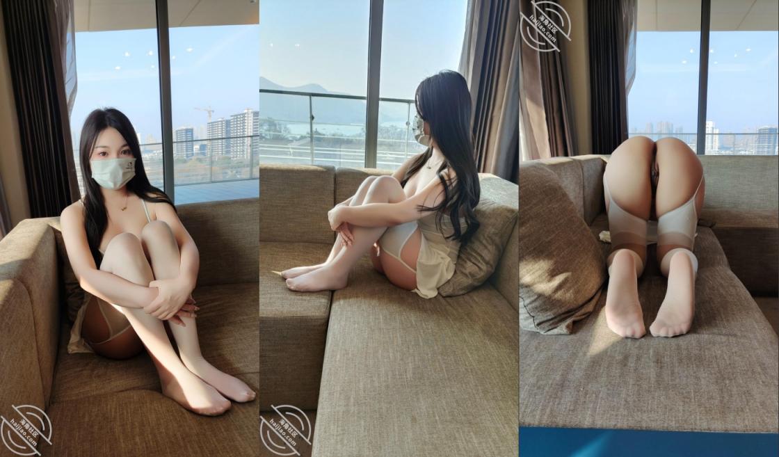 带老婆出去看看风景，让老婆换上最爱的白色丝袜大战一场