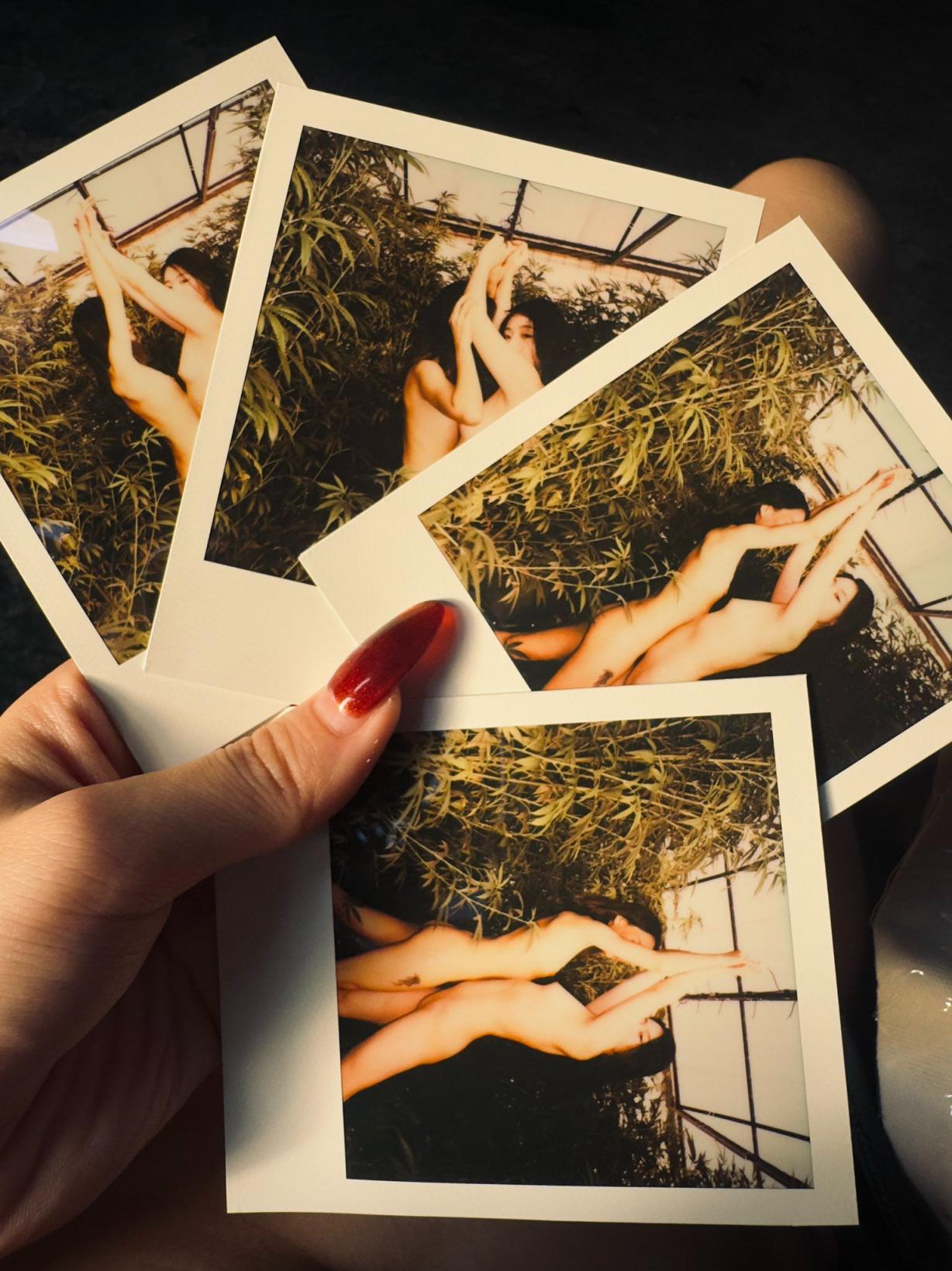 少妇的诱惑 高冷矜持的一面荡然无存 尽情展示自己的欲望