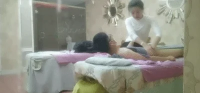 ✨探访按摩店✨小刘亦菲 再找极品打飞机女神 欲擒故纵让大哥喷浓精!