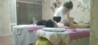 ✨探访按摩店✨小刘亦菲 再找极品打飞机女神 欲擒故纵让大哥喷浓精!