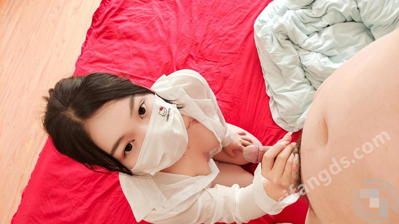 绿帽分享自己老婆-找大哥温泉酒店3P自己老婆 母狗老婆再一次被爆操