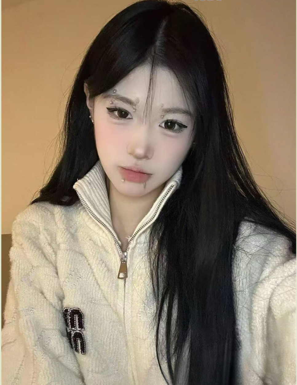 浙江理工大学叛逆美女【蔡静怡】主人网调视频曝光 叛逆黑丝学生妹 粗大假屌深插多汁骚穴